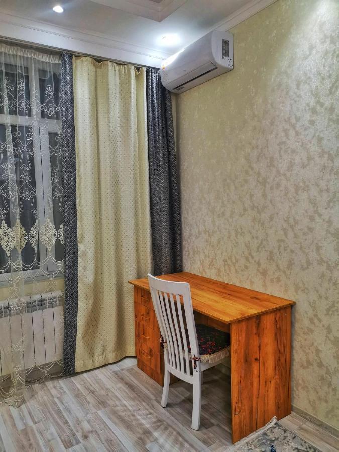 Central Apartment Bishkek Luaran gambar
